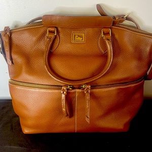 Dooney & Bourke women’s tote bag